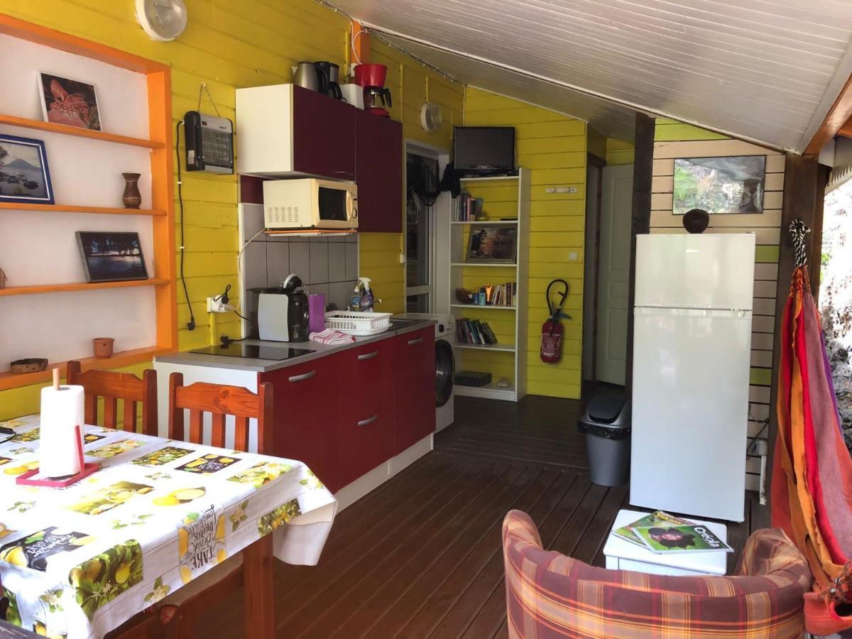 Location Gite Bungalow A 70M De La Plage Bouillante Εξωτερικό φωτογραφία